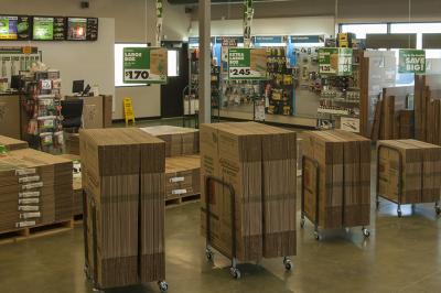 U-Haul has high quality supplies at low prices to help get you and your possessions where you need to be.  Come visit us today to find everything you need for moving and storing or buy online and pick up in store!