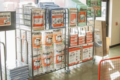 U-Haul has high quality supplies at low prices to help get you and your possessions where you need to be.  Come visit us today to find everything you need for moving and storing or buy online and pick up in store!