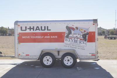 The 6x12 cargo trailers are one of our most popular cargo trailer rentals and are used for a multitude of reasons. They are perfect for businesses that frequently haul and transport equipment or goods, as well as individuals who are moving their household belongings. The 6x12 enclosed trailer is built to secure and protect your precious cargo. Affordable moves – No mileage fee Spacious and weather resistant Largest covered trailer U-Haul offers 