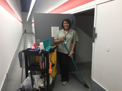 Latoya takes great pride in being the best in the business of providing you with the cleanest rooms in Jackson. Our comprehensive program insures that walls, floors and doors are spotless!