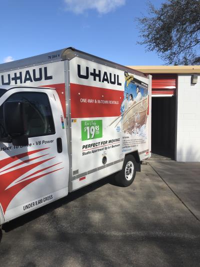Our drive up storage units makes it fast and easy to access your stored items. Extra wide isles and free use of storage carts makes unloading a snap!