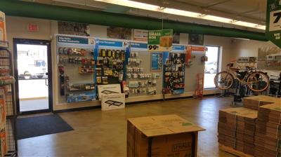 U-Haul has high quality supplies at low prices to help get you and your possessions where you need to be. Come visit us today to find everything you need for moving and storing or buy online and pick up in store!