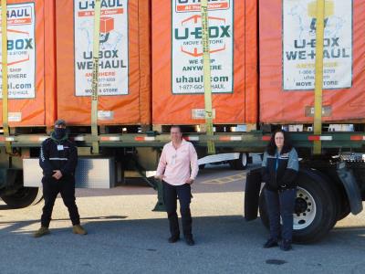 Our U-Box Customer Care Representatives are ready to help you with all of your Portable Stage & Moving needs. Whether moving cross country, making an emergency move, or needing to store items while renovating your home, U-Box containers are the perfect solution.